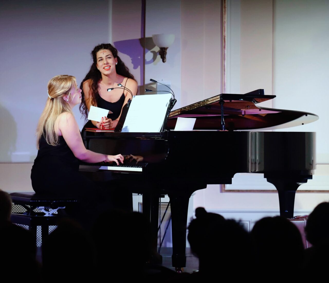 Protected: Asszonysors – Nők egy nőről