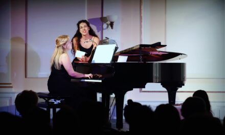 Asszonysors – Nők egy nőről